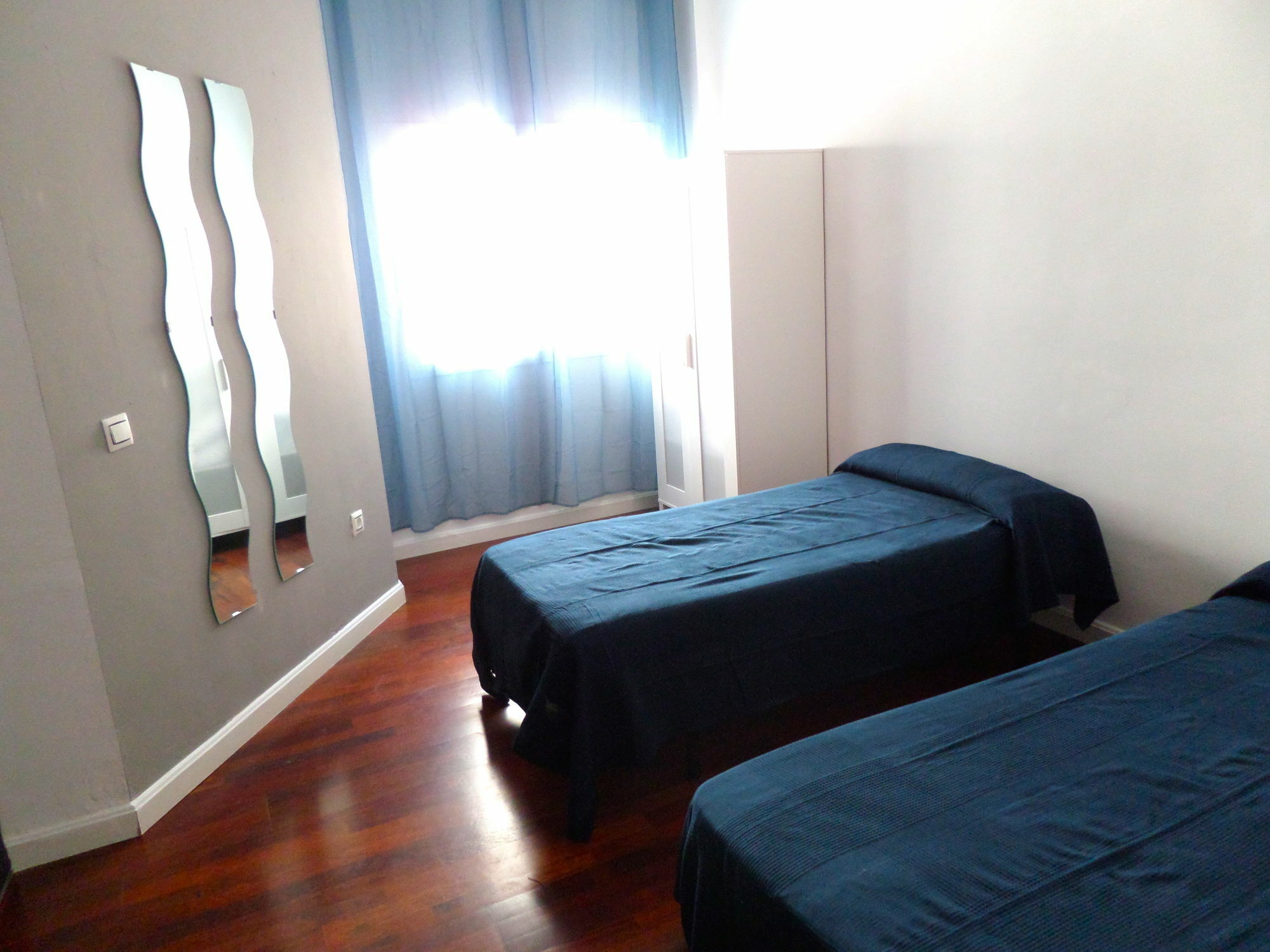 Enjoy Apart Centro Y Playa Victoria มาลากา ภายนอก รูปภาพ